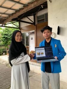 Penerapan Pemasaran Digital dan Pembuatan Website UMKM Diara Cookies oleh Mahasiswa Unpam