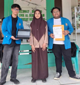 Mahasiswa Universitas Pamulang Kembangkan Sistem Dompet Digital untuk Tingkatkan Literasi Keuangan Siswa SMK Al Ikhwaniyah