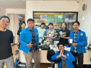 Mahasiswa Universitas Pamulang Bangun Aplikasi Presensi Karyawan Berbasis Android dengan GPS untuk Nuraenis Konveksi